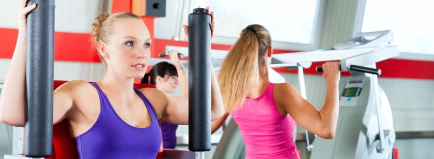 Fitnesstraining für Frauen - Muskelaufbau und Abnehmen